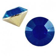 Basic Kegelstein SS39 Dark capri blue opal